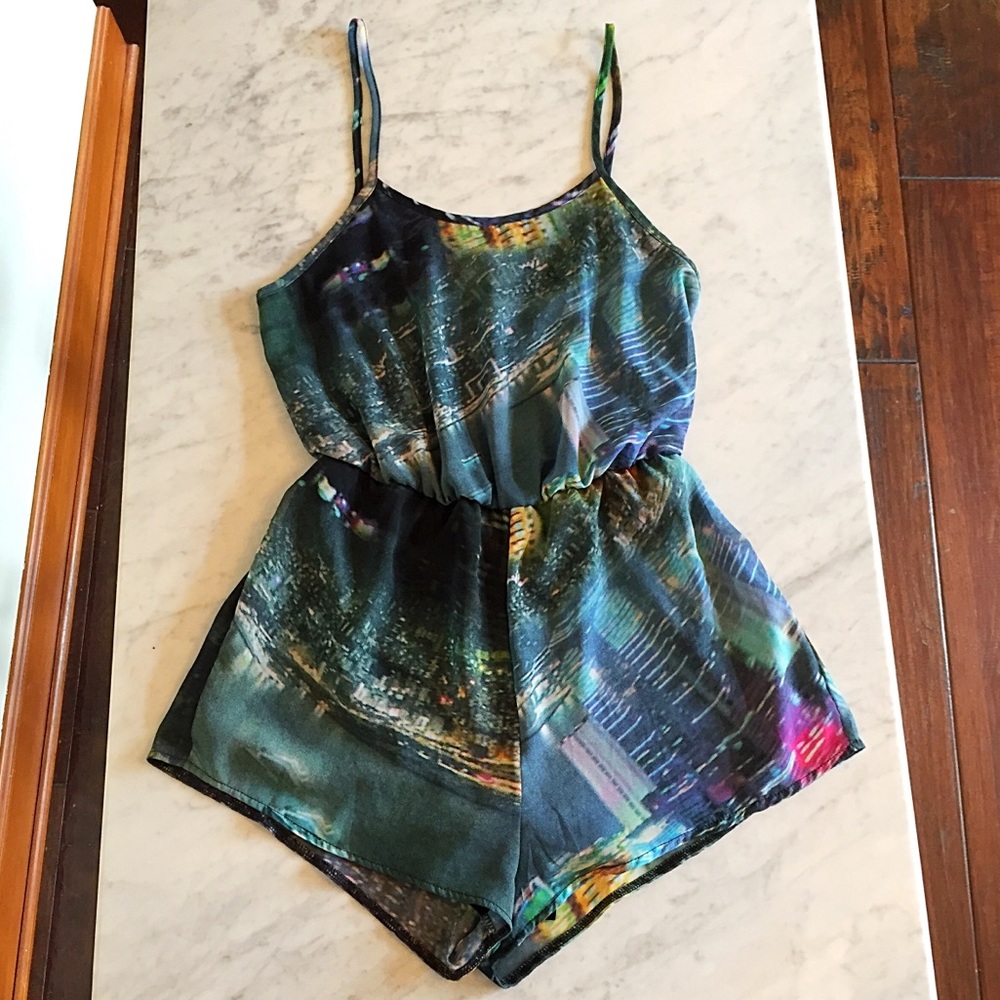 NWOT Oh My Love City Lights Playsuit/Romper